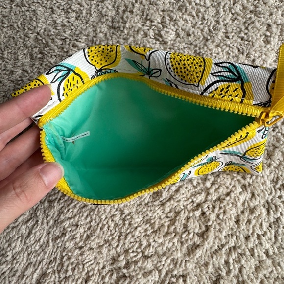 Ipsy Lemon Print Makeup Cosmetic Bag Pouch with Gold Zipper Summer Bright Spring - Picture 7 of 10